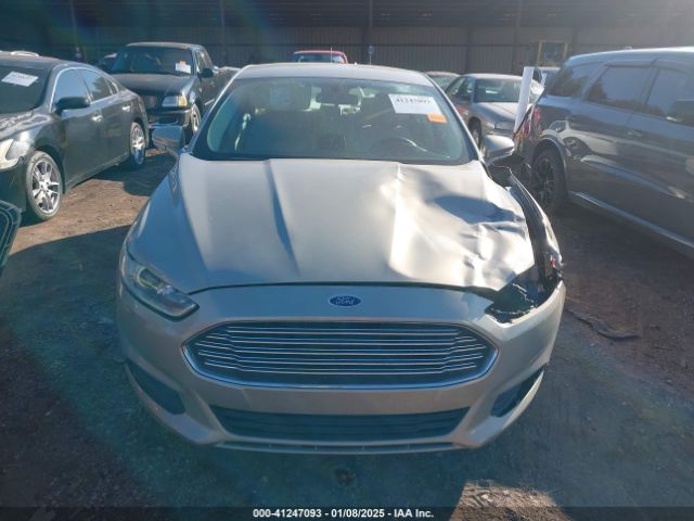 3FA6P0H70GR139777 Ford FUSION SE