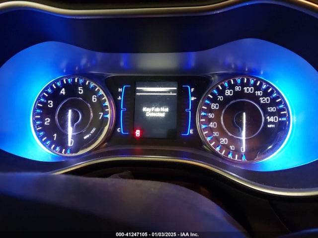 Chrysler 200 Limited 2015 1C3CCCAB9FN724632 Image 7