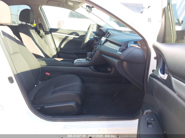 Honda Civic Lx 2019 2HGFC2F60KH572159 Image 5
