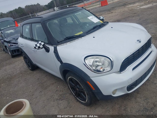2011 MINI COOPER S COUNTRYMAN WMWZC3C57BWM25719 Photo 0