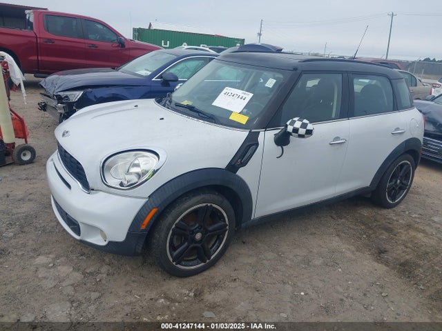 2011 MINI COOPER S COUNTRYMAN WMWZC3C57BWM25719 Photo 1