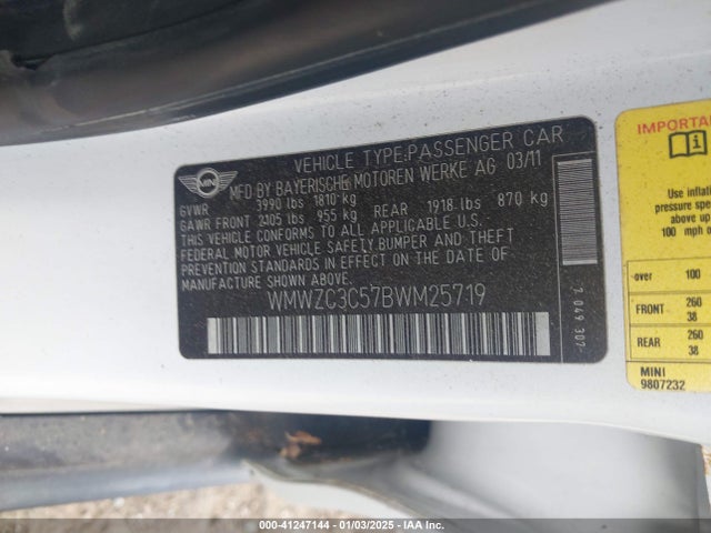 2011 MINI COOPER S COUNTRYMAN WMWZC3C57BWM25719 Photo 8