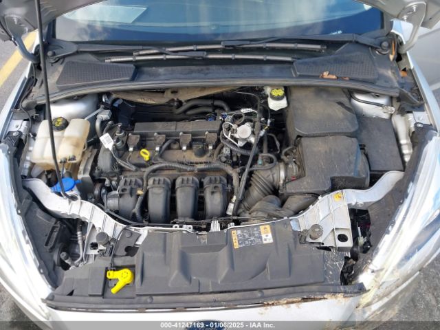 1FADP3J22HL208248 Ford Focus Titanium