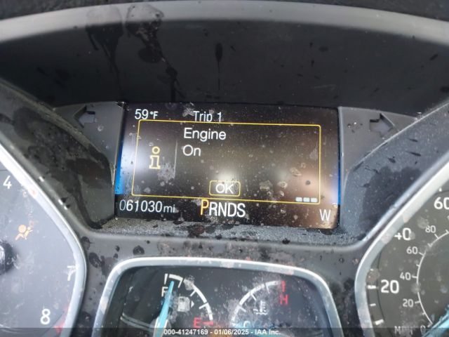 1FADP3J22HL208248 Ford Focus Titanium