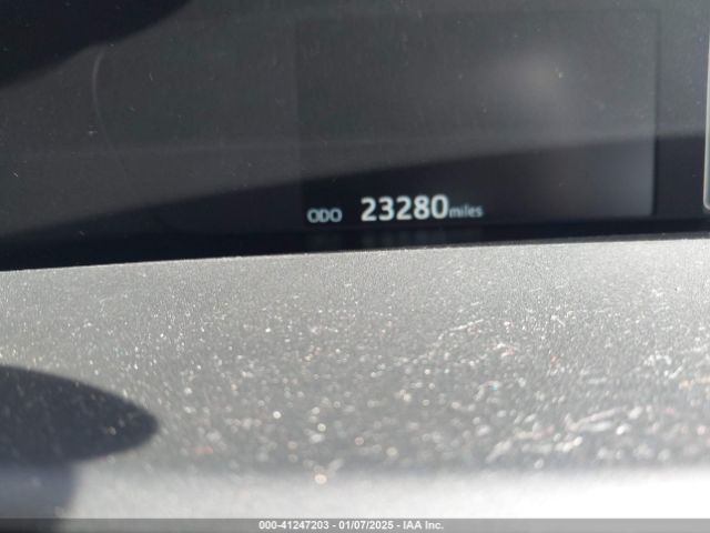 JTDKAMFU1M3139596 Toyota Prius Le