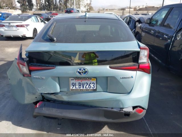 JTDKAMFU1M3139596 Toyota Prius Le