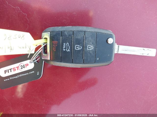 5XXGM4A79FG406548 KIA Optima Lx