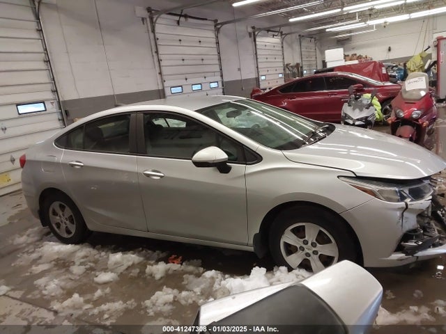 Chevrolet Cruze Ls Auto 2017 1G1BC5SM7H7254166 Image 14