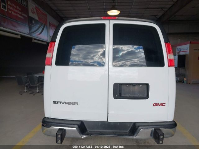1GTW7AFF5H1904021 GMC Savana 2500 Work Van