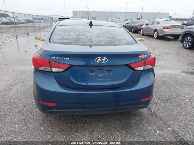 KMHDH4AE6FU357918 Hyundai ELANTRA SE