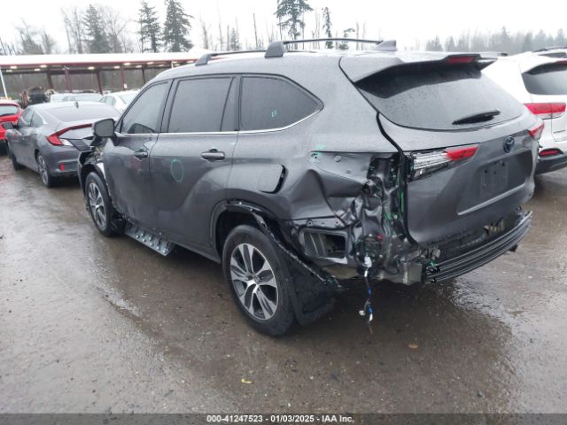 5TDKBRCH3PS579565 Toyota Highlander Hybrid Xle