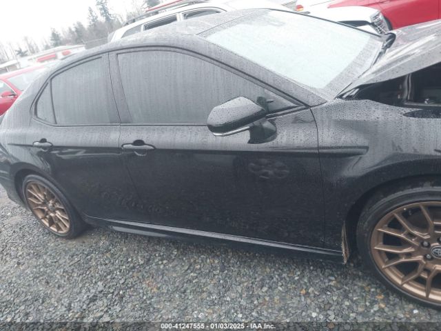 4T1T31AK0PU050115 Toyota Camry Se Nightshade Edition Hybrid