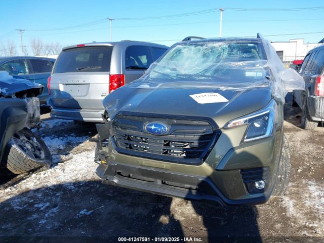 JF2SKACC8RH516864 Subaru Forester Premium