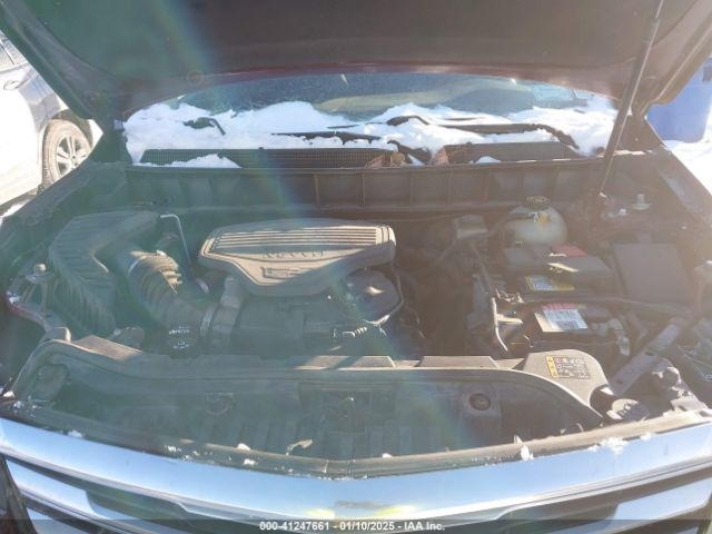 1GYKNDRS8HZ118983 Cadillac XT5 LUXURY