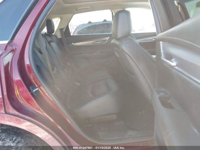 1GYKNDRS8HZ118983 Cadillac XT5 LUXURY