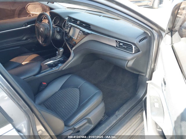 Toyota CAMRY SE 2019 4T1B11HK4KU810093 Image 5