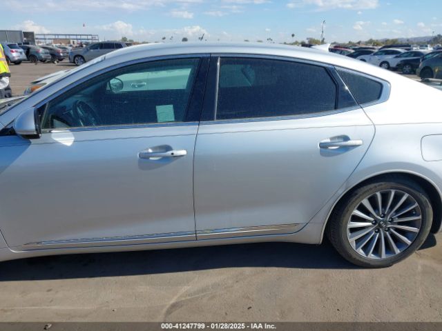 KNALB4J18H5049092 KIA Cadenza Premium