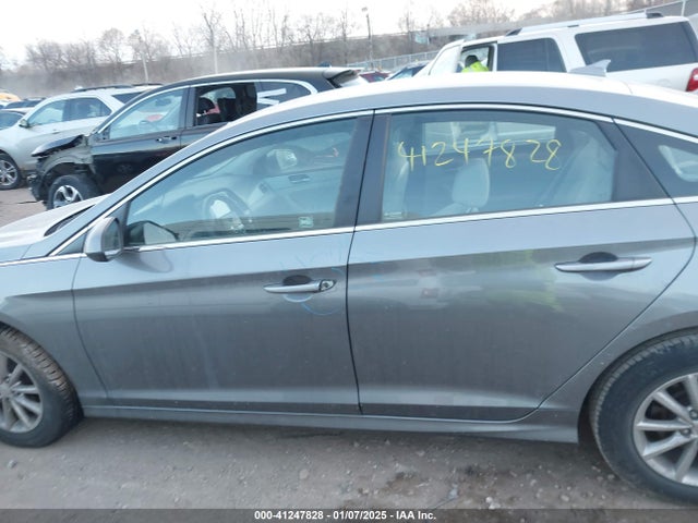 Hyundai SONATA SE 2019 5NPE24AF6KH777492 Image 14