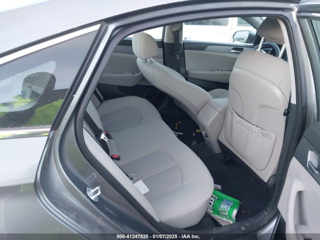Hyundai SONATA SE 2019 5NPE24AF6KH777492 Image 8