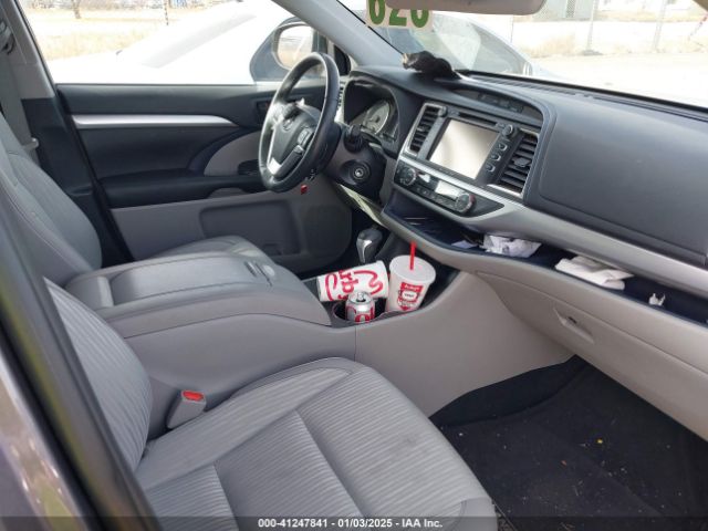 5TDZZRFH6KS354295 Toyota Highlander Le Plus