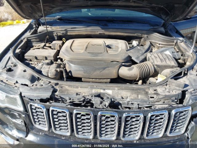 1C4RJEAG2KC835662 Jeep Grand Cherokee Laredo E 4x2