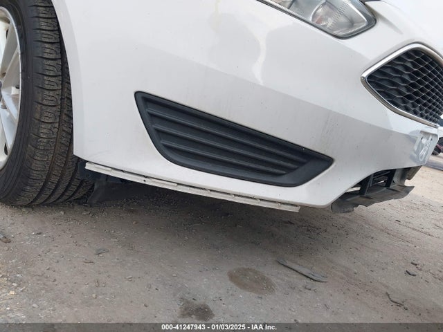 Ford FOCUS SE 2017 1FADP3F20HL291090 Image 12