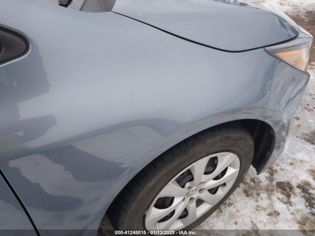 5YFEPMAE7NP342920 Toyota COROLLA LE