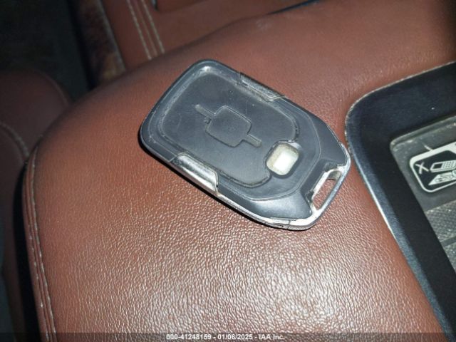 1GNSKCKC2FR500233 Chevrolet Tahoe Ltz