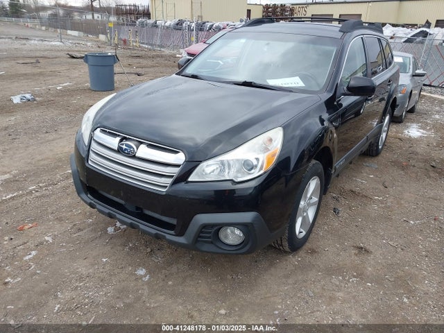 Subaru Outback 2.5i Premium 2014 4S4BRCCC4E3203058 Image 2