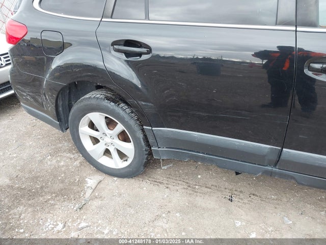 Subaru Outback 2.5i Premium 2014 4S4BRCCC4E3203058 Image 6