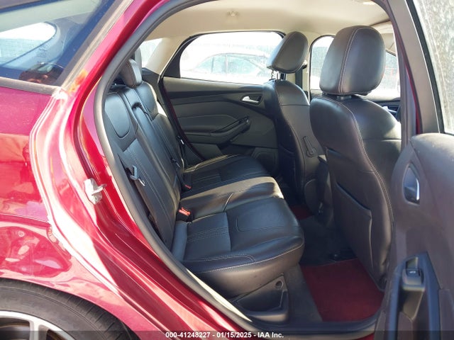 Ford FOCUS SE 2014 1FADP3K29EL213036 Image 8