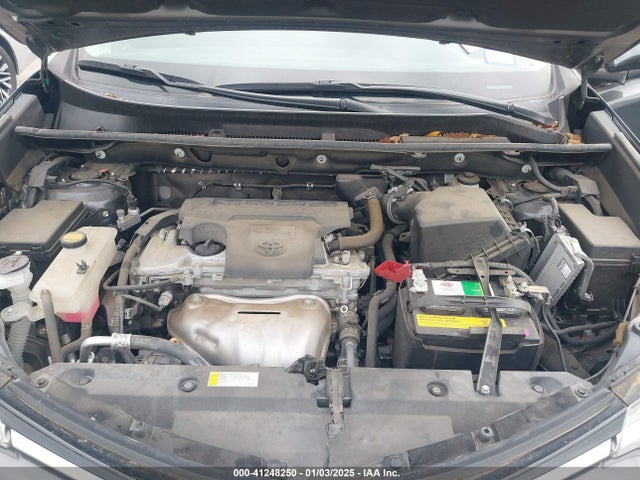 2T3WFREV7JW494551 Toyota Rav4 Adventure/xle