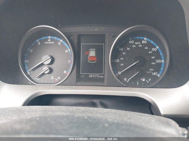 2T3WFREV7JW494551 Toyota Rav4 Adventure/xle