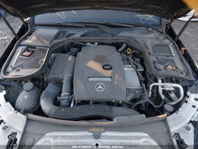 2015 Mercedes-benz C 300 4matic/luxury 4matic/sport 4matic მანქანა იყიდება აუქციონზე, vin: 55SWF4KB5FU056877, აუქციონის ნომერი: 41248291
