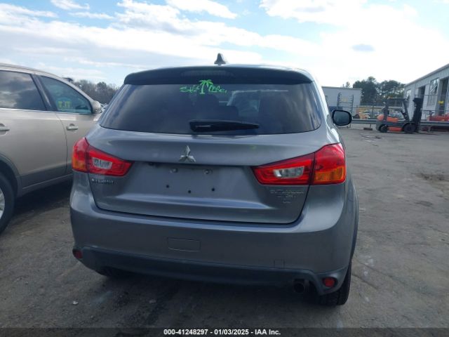 JA4AP3AW8HZ064826 Mitsubishi Outlander Sport 2.4 Se