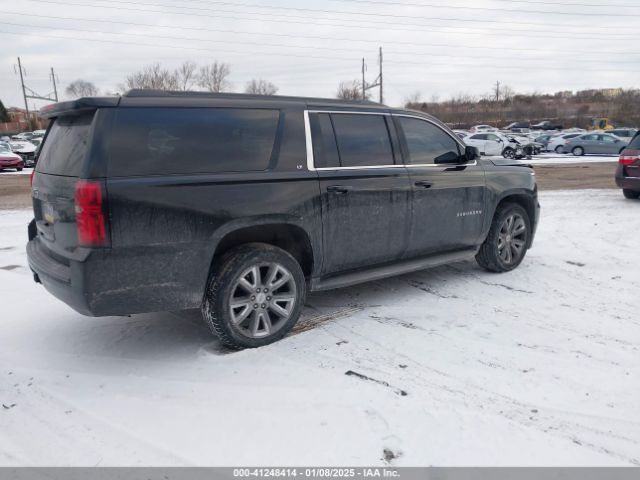 1GNSKJKC0FR713234 Chevrolet Suburban 1500 Lt