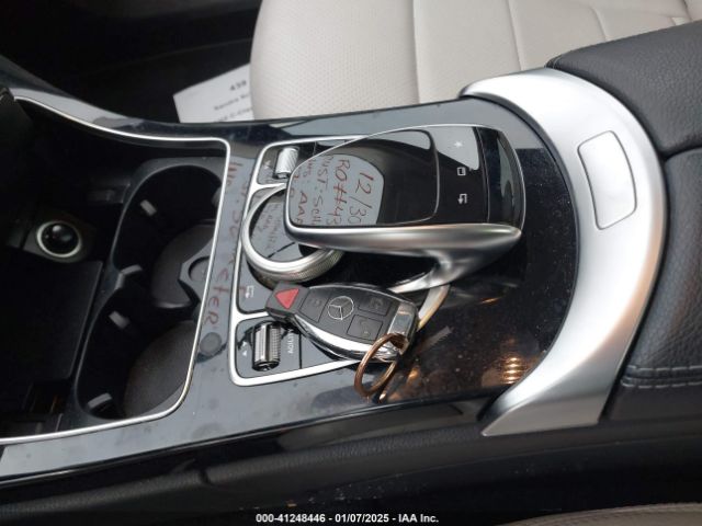 55SWF4JB6FU048336 Mercedes-Benz C 300 Luxury/sport