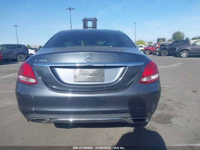 55SWF4JB6FU048336 Mercedes-Benz C 300 Luxury/sport