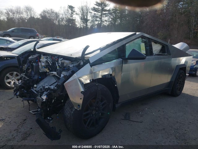 2024 TESLA CYBERTRUCK 7G2CEHEEXRA034683 Photo 1