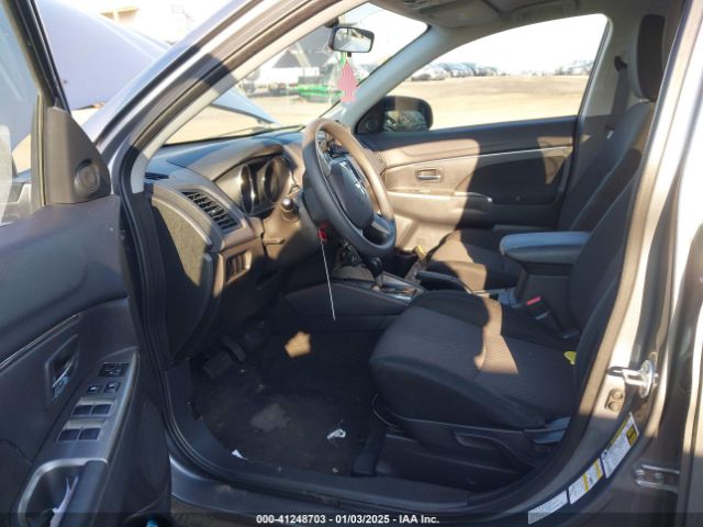 2019 MITSUBISHI OUTLANDER SPORT JA4AR3AU9KU009878 Photo 4