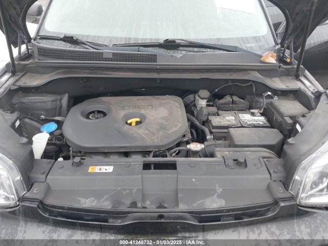 KIA SOUL + 2018 KNDJP3A52J7891168 Image 10