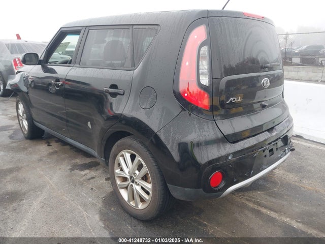 KIA SOUL + 2018 KNDJP3A52J7891168 Image 3