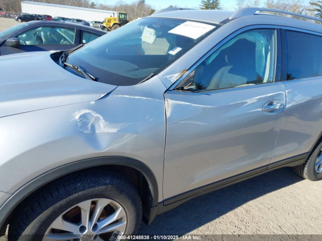 KNMAT2MV6FP550509 Nissan ROGUE SV