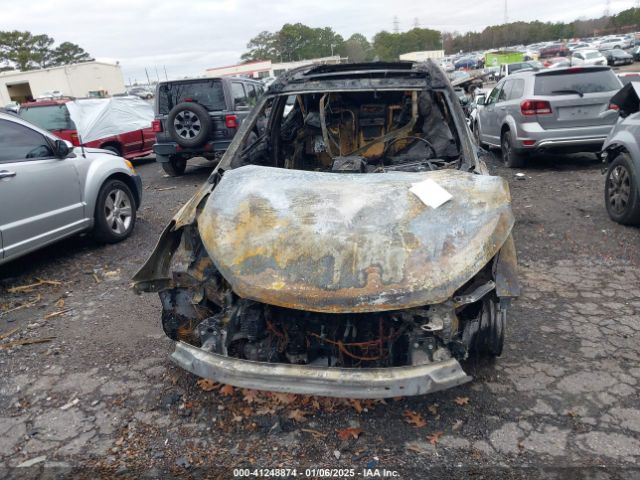5XYZU3LB8HG406740 Hyundai Santa Fe Sport 2.4l