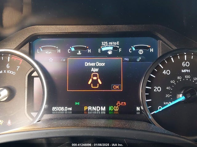 1FMJU1HTXMEA03800 Ford Expedition Xlt
