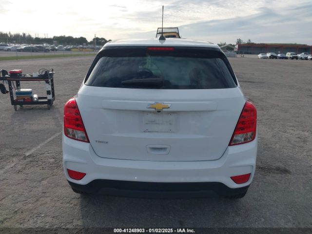 KL7CJKSB3LB324067 Chevrolet Trax Fwd Ls