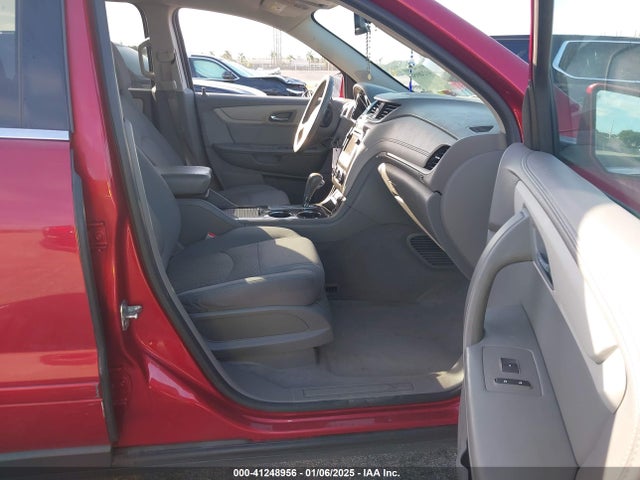 1GNKRHKD3EJ285573 Chevrolet Traverse 2lt
