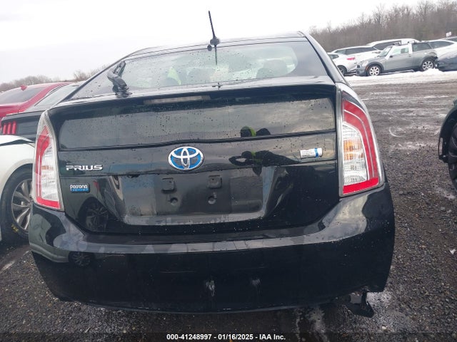 41248997 :رقم المزاد ، JTDKN3DU0D1661164 vin ، 2013 Toyota Prius Three Se مزاد بيع