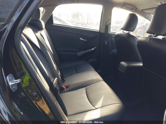 41248997 :رقم المزاد ، JTDKN3DU0D1661164 vin ، 2013 Toyota Prius Three Se مزاد بيع