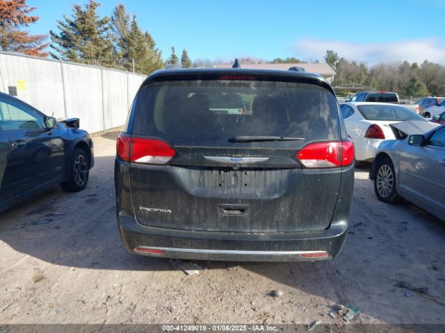 2C4RC1EG5JR352606 Chrysler Pacifica Touring L Plus